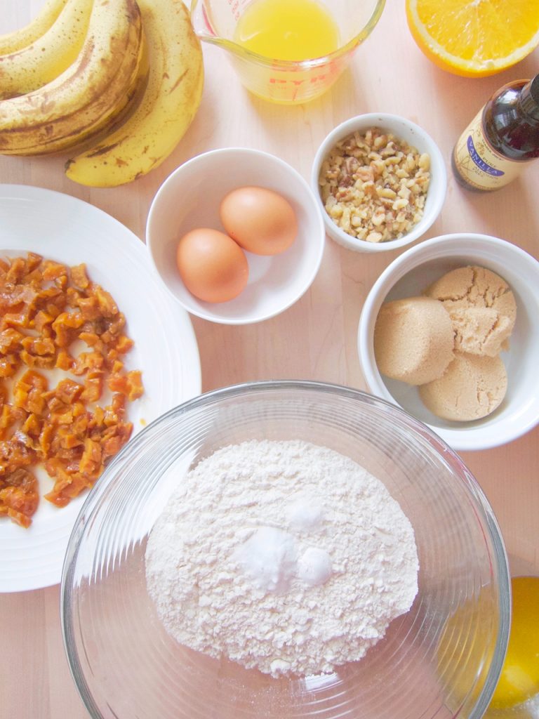 ingredients for Banana Bread With Peaches
