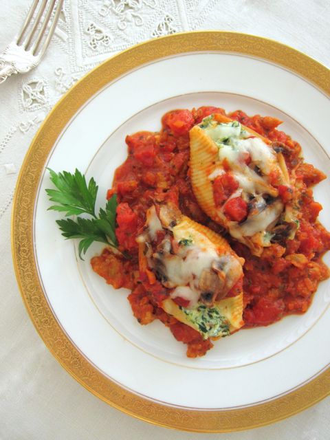 Stuffed Shells Florentine