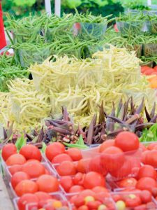 green beans at the farmers market