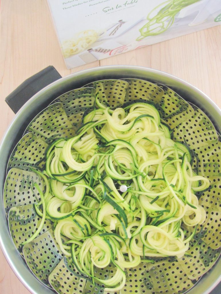 zucchini noodles in steamer basket