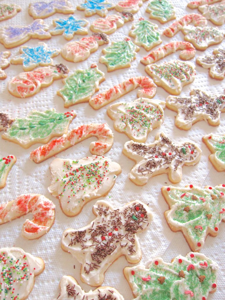 Cream Cheese and Almond Christmas Cookies