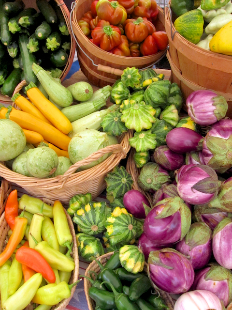 vegetables at farmer's market