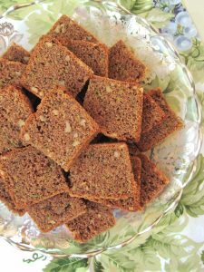 cut up zucchini bread