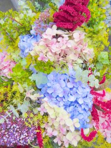 hydrangeas arrangement at the farmers market