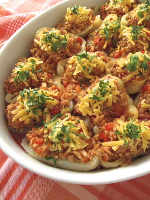 Stuffed Peppers With Ground Turkey and Cabbage