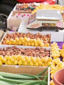 dates at the farmers market