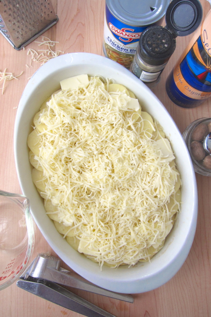 unbaked scalloped potatoes
