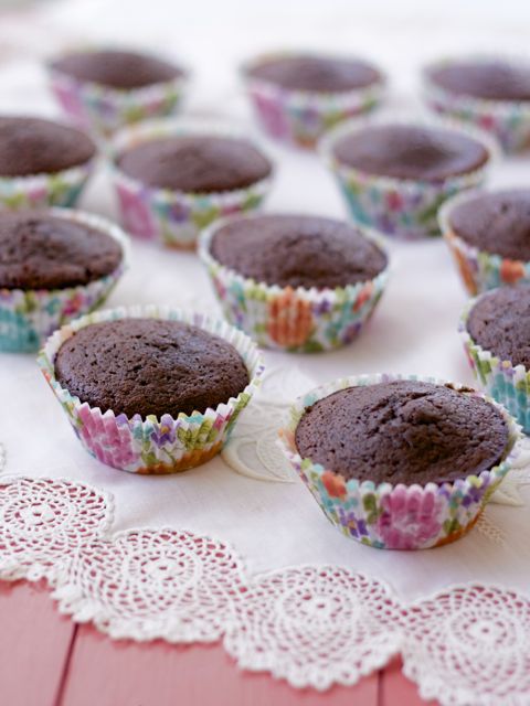 unfrosted cupcakes