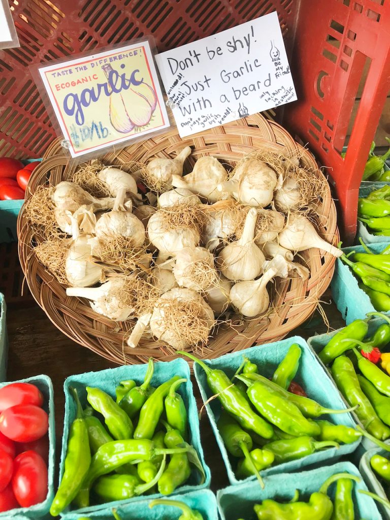 garlic at the farmers market