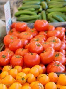 tomatoes at the farmers market