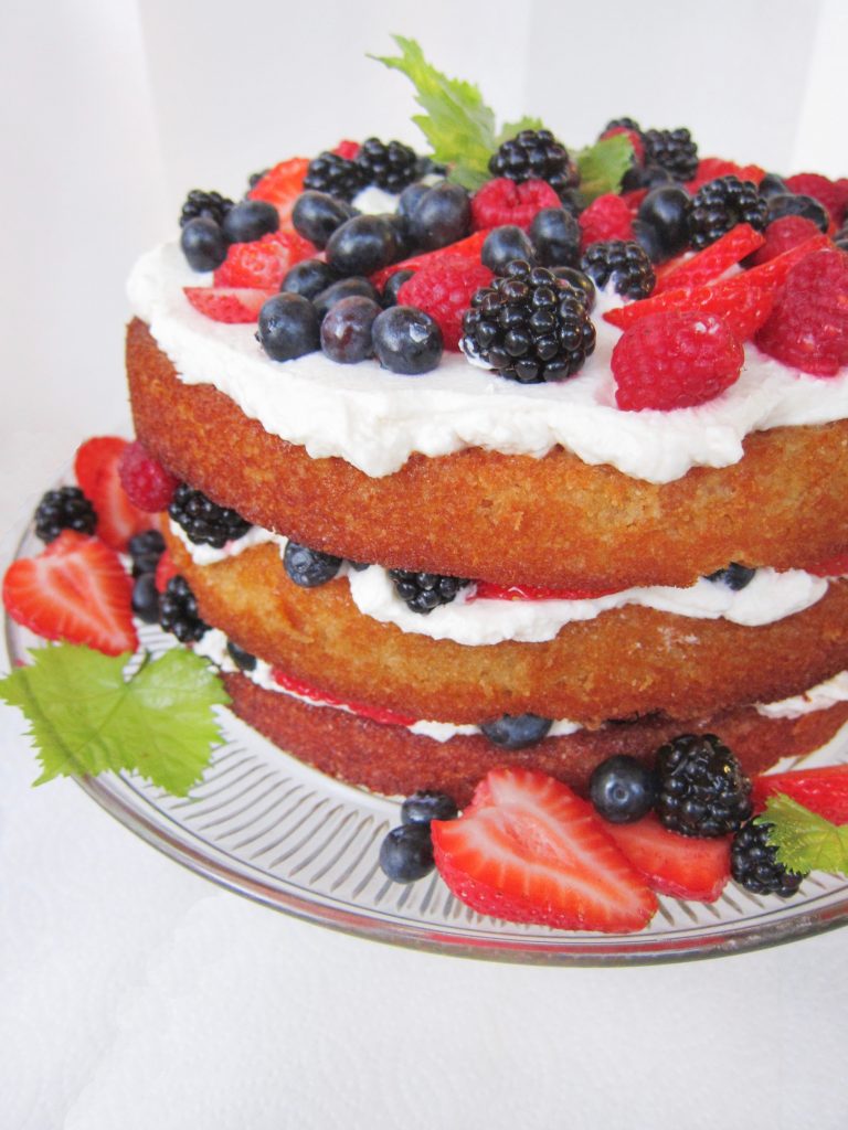 Gluten-Free Sponge Cake With Whipped Cream and Fresh Fruit