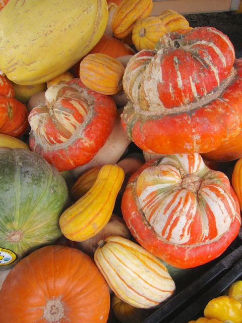 clown pumpkins