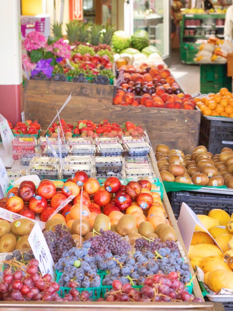 fruit at the farmers market