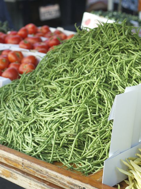 green beans at farmers market