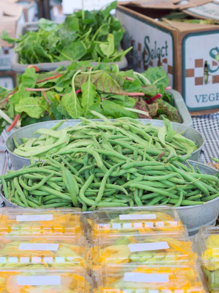 green beens at the farmers market