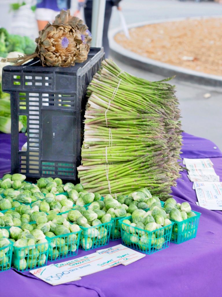 asparagus at farmers market