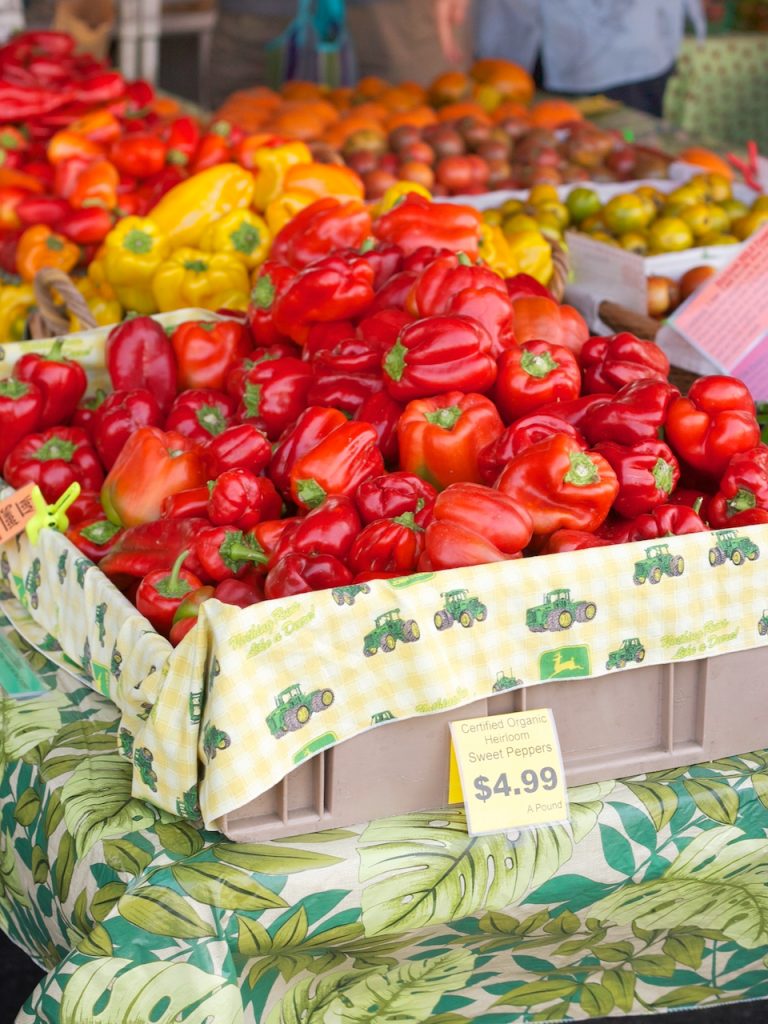red peppers at farmers market