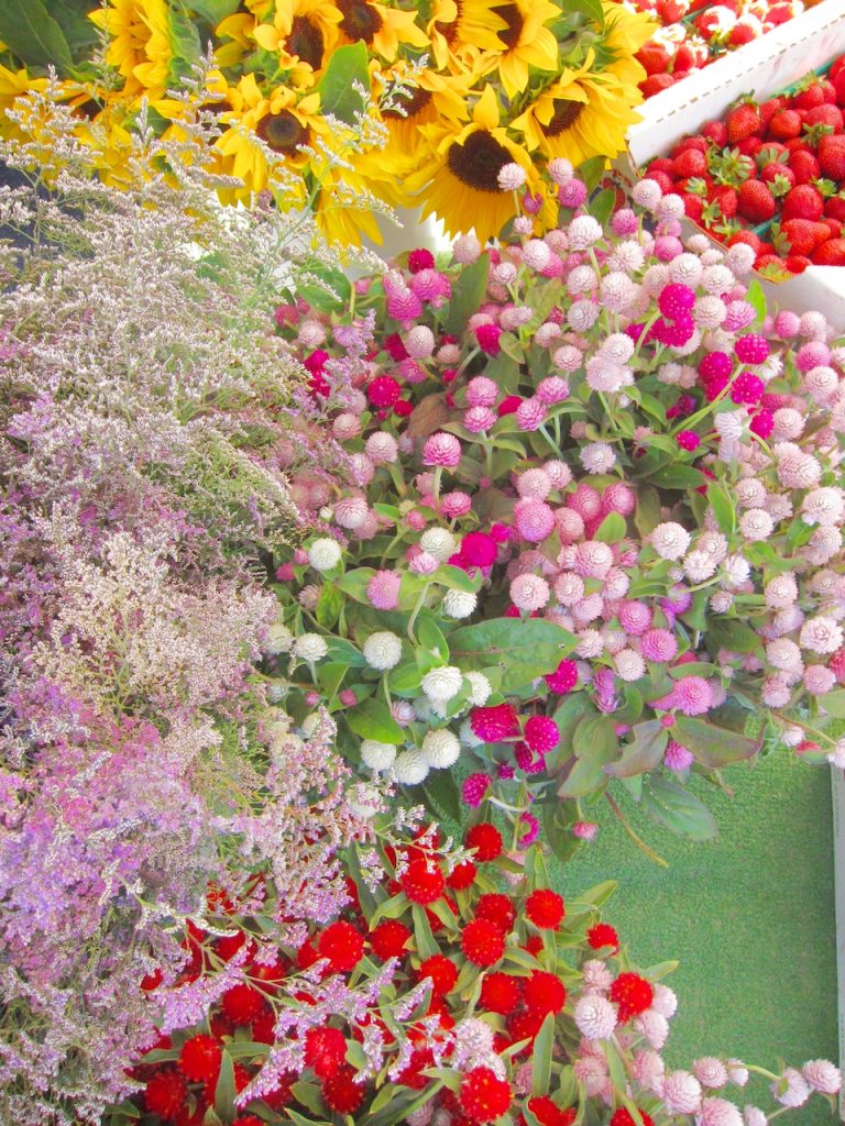 flowers at the farmers market