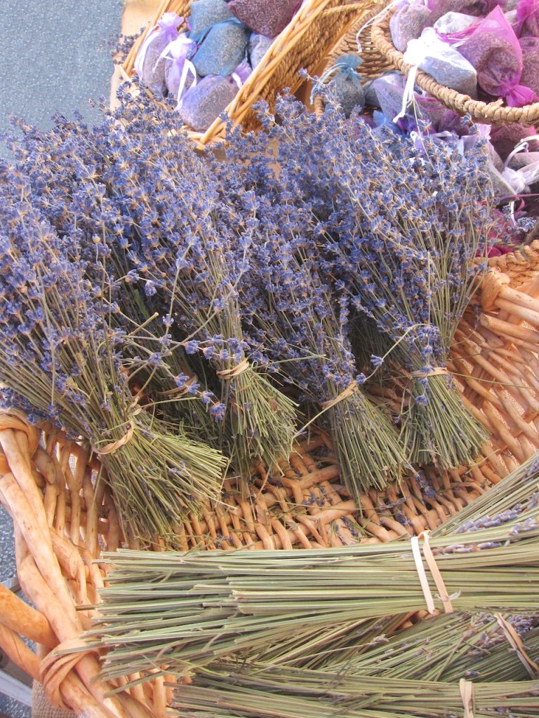 dried lavender at farmers market