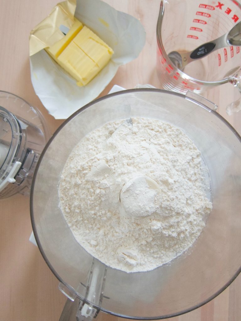 preparing pastry in food processor