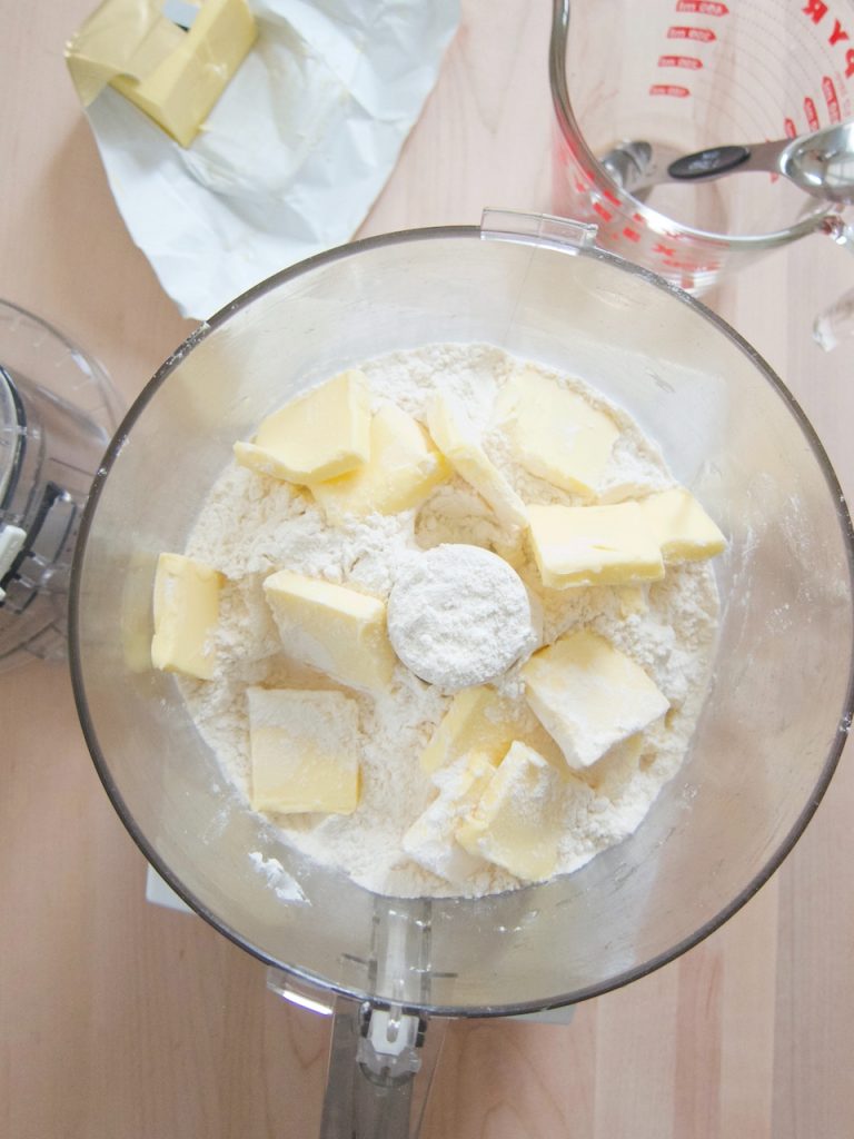 preparing pastry in food processor