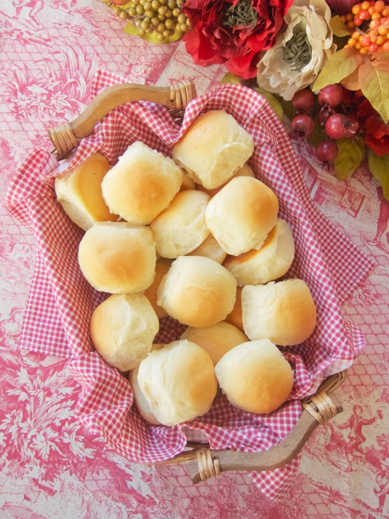 Soft Dinner Rolls