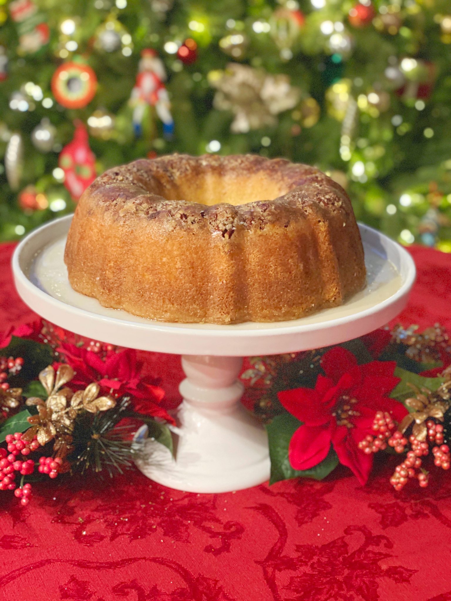 Christmas Butter Rum Cake With Vanilla Bean Whipped Cream – Dolly’s Kettle