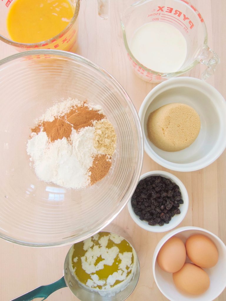 ingredients for Persimmon Pudding With Vanilla Custard Sauce