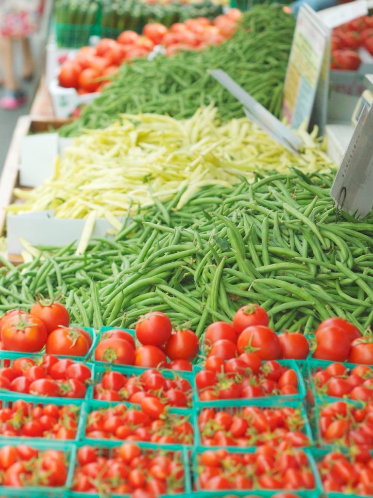 green beans at the farmers market